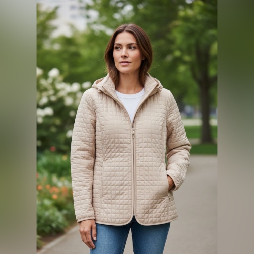 NWOT Lands' End Women's Quilted Jacket Sz L Tan/Cream Rain Coat